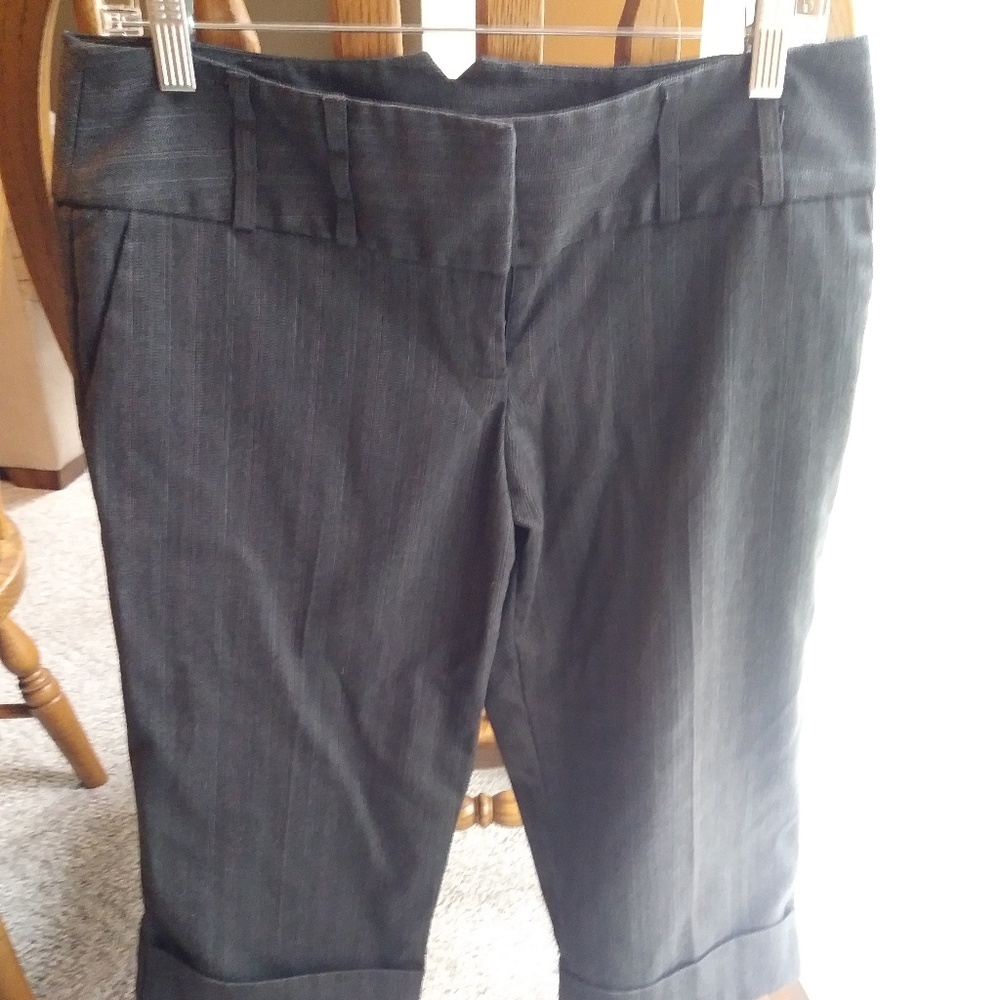 Knee-length Capris